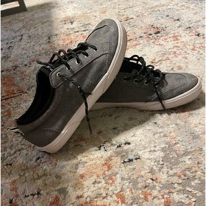 Sperry Sneaker